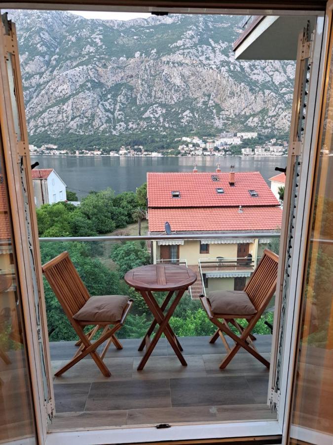 Apartments With Sea View In Prcanj Kotor Extérieur photo
